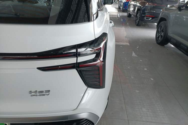 Used Hongqi HS3 PHEV 2025 Model PHEV 117km Jingwei PLUS Edition Exterior 3