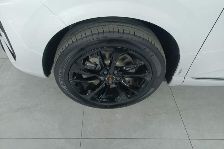 Used Hongqi HS3 PHEV 2025 Model PHEV 117km Jingwei PLUS Edition Exterior 4