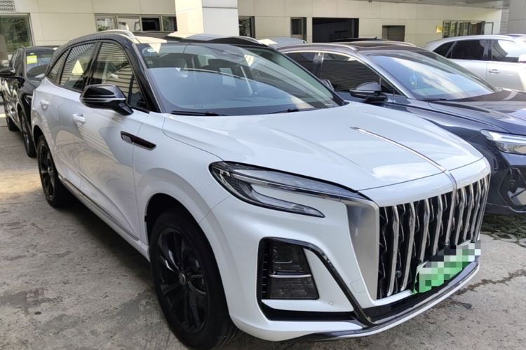 Used Hongqi HS3 PHEV 2025 Model PHEV 117km Jingwei PLUS Edition Front Right 45 Deg