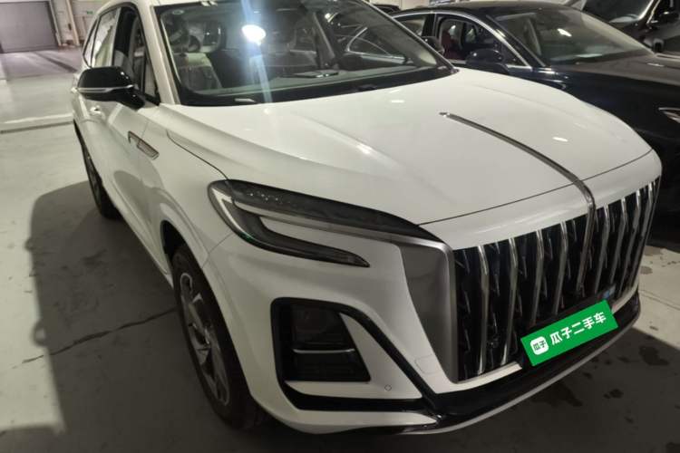Used Hongqi HS3 PHEV 2025 Model 125km Jingwei 2 Millionth Anniversary Edition Front Right 45 Deg