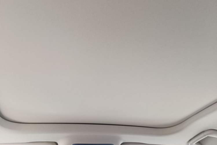 Used Hongqi HS3 PHEV 2025 Model PHEV 117km Jingwei PLUS Edition Headliner