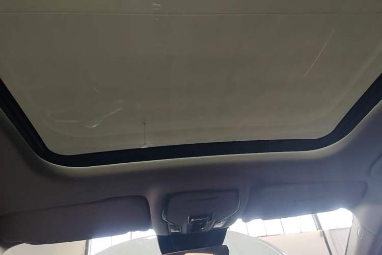 Used Hongqi HS3 PHEV 2025 Model PHEV 117km Jingwei PLUS Edition Headliner