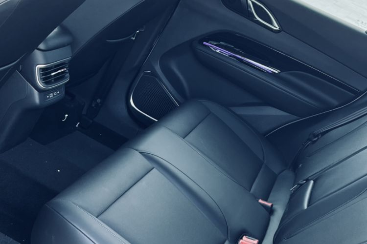 Used Hongqi HS3 PHEV 2025 Model PHEV 117km Jingwei PLUS Edition Interior 5