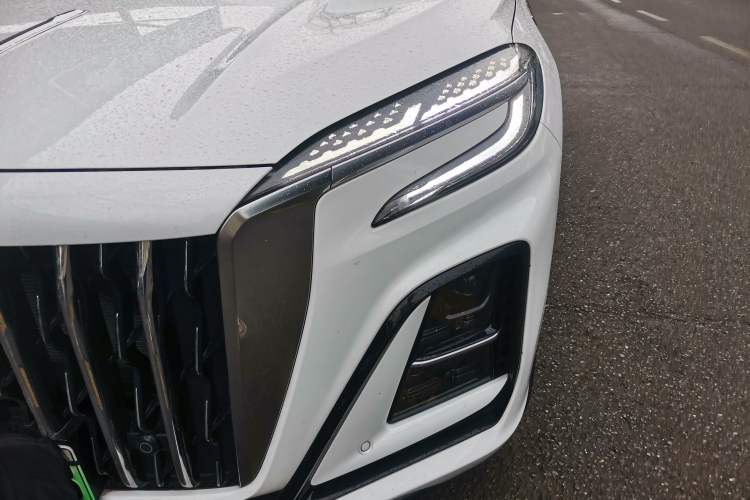 Used Hongqi HS3 PHEV 2025 Model PHEV 117km Jingwei PLUS Edition Left Front Headlight