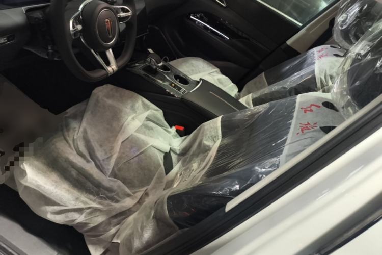 Used Hongqi HS3 PHEV 2025 Model 125km Jingwei 2 Millionth Anniversary Edition Left Front Seat