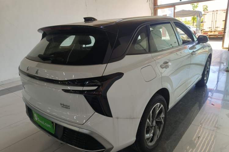 Used Hongqi HS3 PHEV 2025 Model 125km Jingwei 2 Millionth Anniversary Edition Rear Right 45 Deg