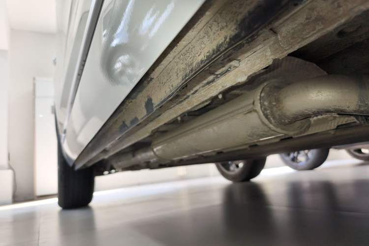 Used Hongqi HS3 PHEV 2025 Model PHEV 117km Jingwei PLUS Edition Right Side Sill