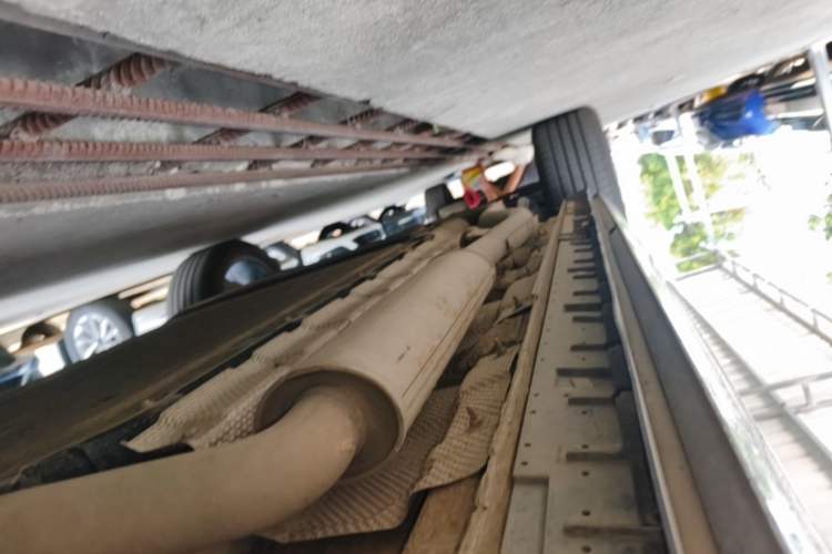 Used Hongqi HS3 PHEV 2025 Model PHEV 117km Jingwei PLUS Edition Right Side Sill