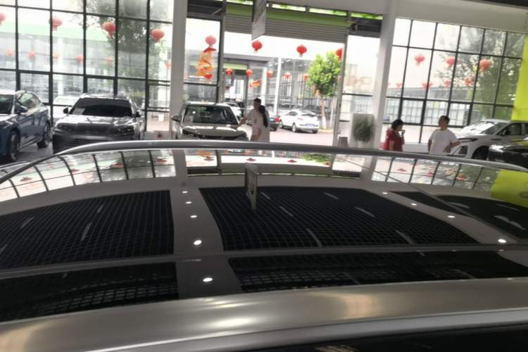 Used Hongqi HS3 PHEV 2025 Model PHEV 117km Jingwei PLUS Edition Roof