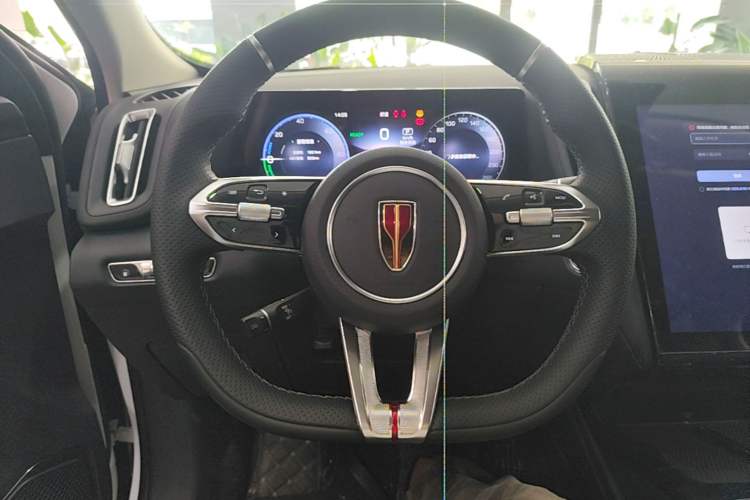Used Hongqi HS3 PHEV 2025 Model 117km Jingwei Edition Steering Wheel