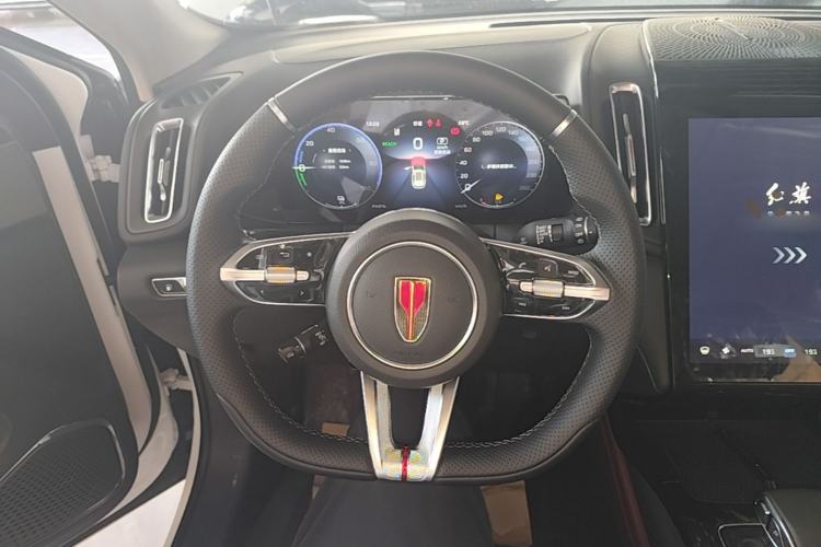 Used Hongqi HS3 PHEV 2025 Model 125km Jingwei 2 Millionth Anniversary Edition Steering Wheel