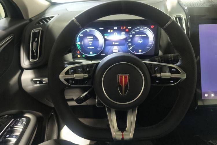 Used Hongqi HS3 PHEV 2025 Model 125km Jingwei 2 Millionth Anniversary Edition Steering Wheel
