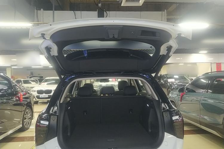Used Hongqi HS3 PHEV 2025 Model PHEV 117km Jingwei PLUS Edition Trunk