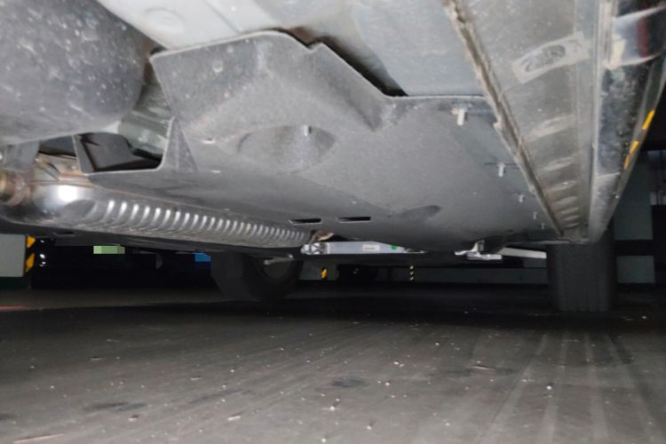 Used Hongqi HS5 2023 2.0T Qixiang Pro Edition Chassis Rear Right
