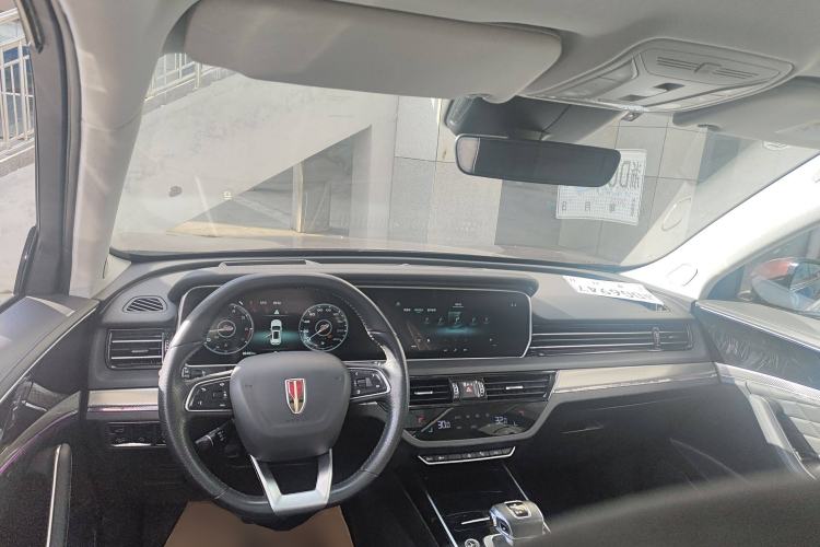 Used Hongqi HS5 2019 2.0T Smart Connect Flagship All-Wheel-Drive Version Center Console