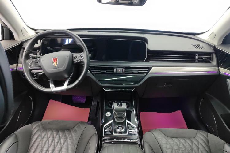 Used Hongqi HS5 2022 Facelifted Version 2.0T Smart Connect Flagship All-Wheel-Drive Edition Center Console
