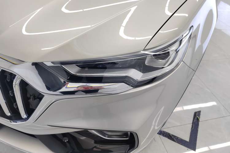 Used Hongqi HS5 2022 Facelifted Version 2.0T Smart Connect Flagship All-Wheel-Drive Edition Left Front Headlight