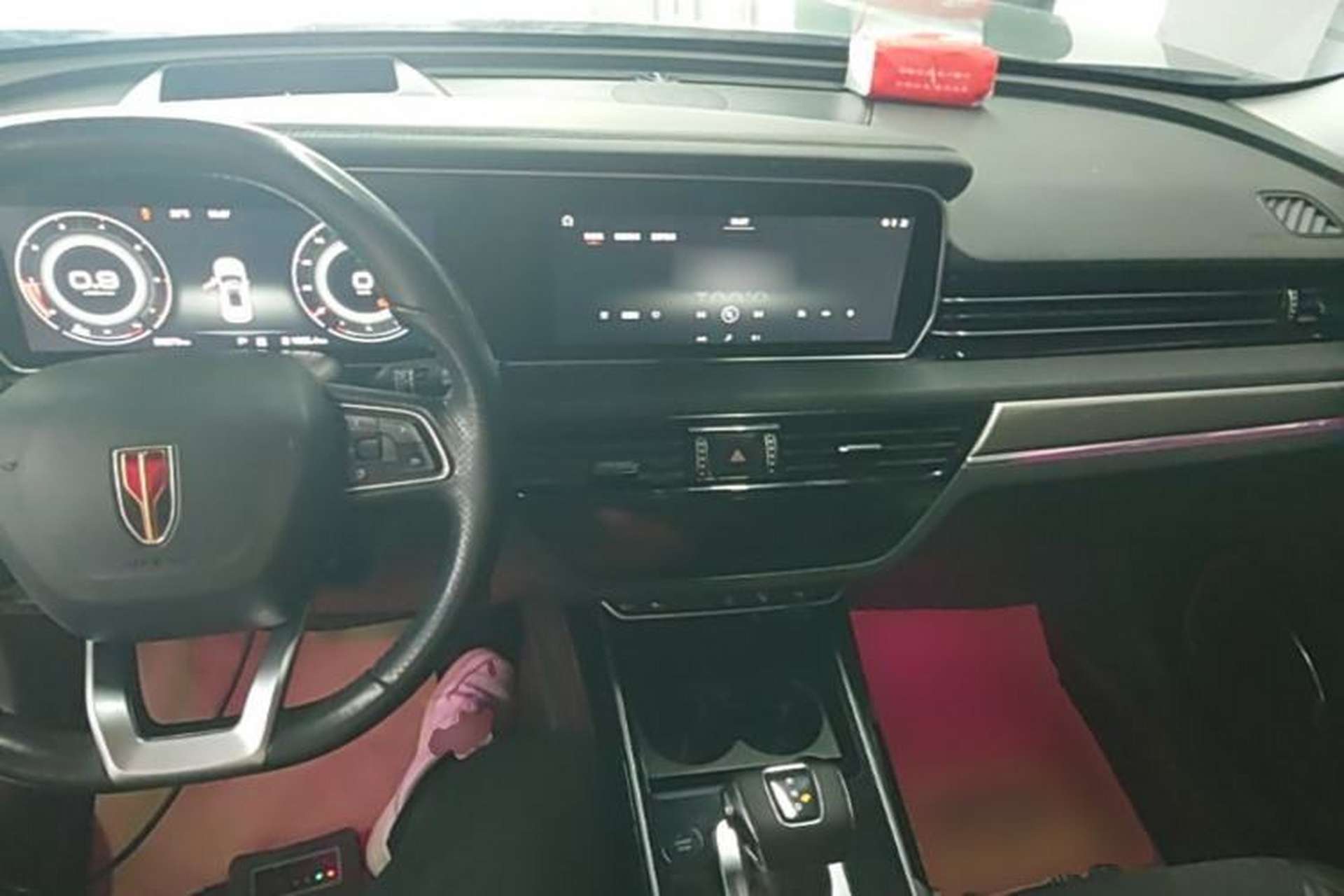 Used Hongqi HS5 2019 2.0T Smart Connect Flagship Edition Center Console