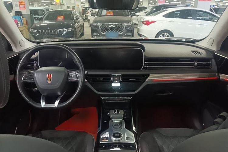 Used Hongqi HS5 2019 2.0T Smart Connect Flagship All-Wheel-Drive Version Center Console