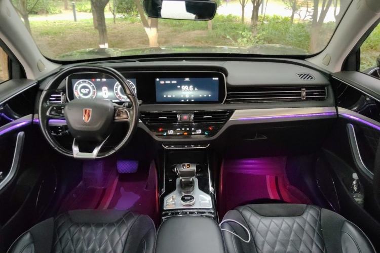Used Hongqi HS5 2019 2.0T Smart Connect Flagship All-Wheel-Drive Version Center Console