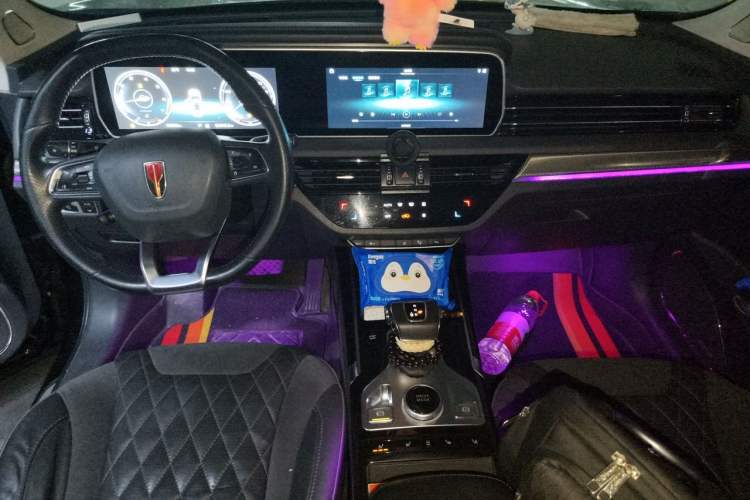 Used Hongqi HS5 2019 2.0T Smart Connect Flagship Edition Center Console