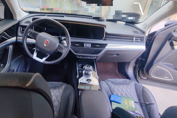 Used Hongqi HS5 2019 2.0T Smart Connect Flagship All-Wheel-Drive Version Center Console