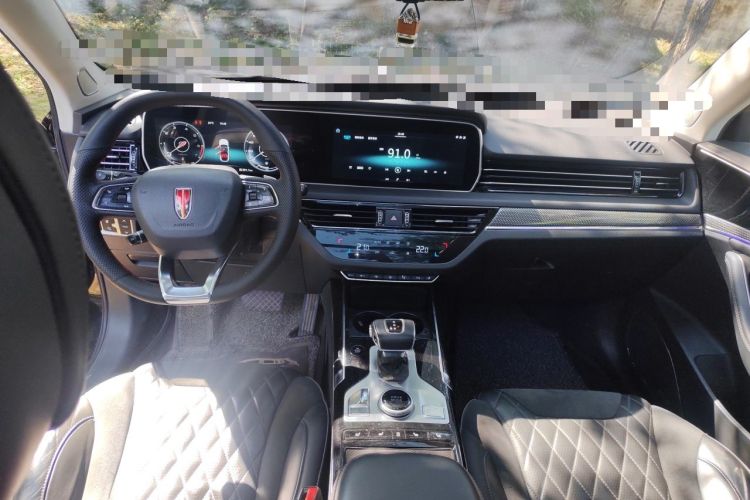 Used Hongqi HS5 2019 2.0T Smart Connect Flagship All-Wheel-Drive Version Center Console