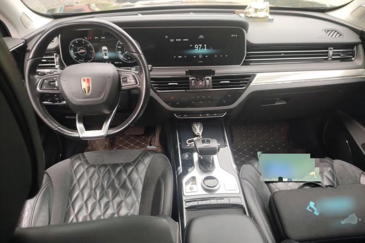 Used Hongqi HS5 2019 2.0T Smart Connect Flagship All-Wheel-Drive Version Center Console