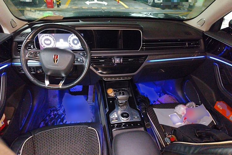Used Hongqi HS5 2019 2.0T Smart Connect Flagship All-Wheel-Drive Version Center Console
