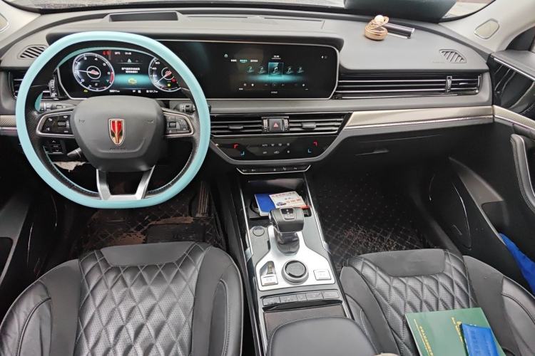 Used Hongqi HS5 2019 2.0T Smart Connect Flagship All-Wheel-Drive Version Center Console
