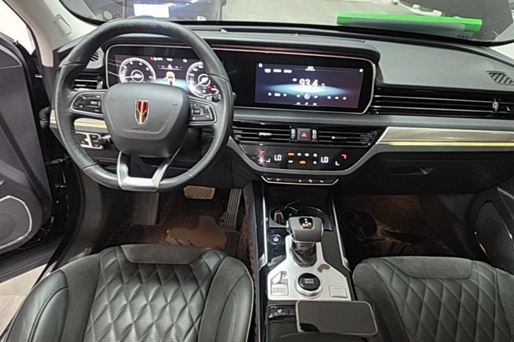 Used Hongqi HS5 2019 2.0T Smart Connect Flagship All-Wheel-Drive Version Center Console