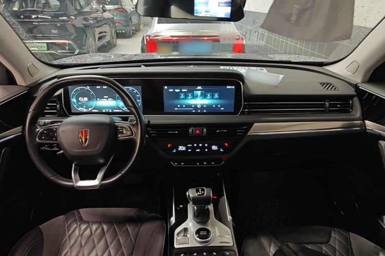 Used Hongqi HS5 2019 2.0T Smart Connect Flagship All-Wheel-Drive Version Center Console