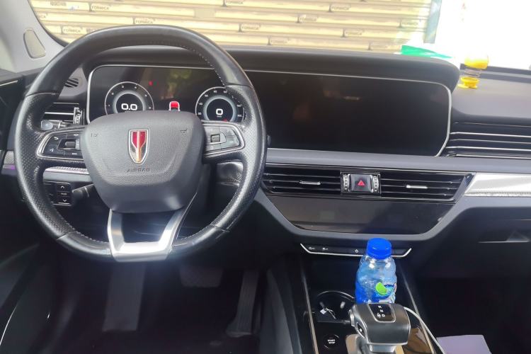 Used Hongqi HS5 2019 2.0T Smart Connect Flagship Edition Center Console