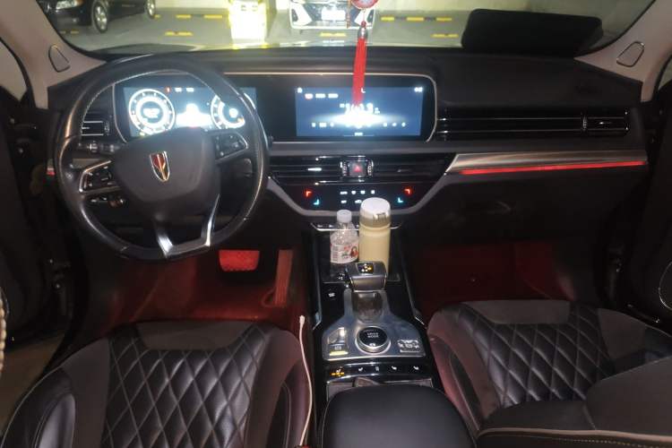 Used Hongqi HS5 2019 2.0T Smart Connect Flagship Edition Center Console