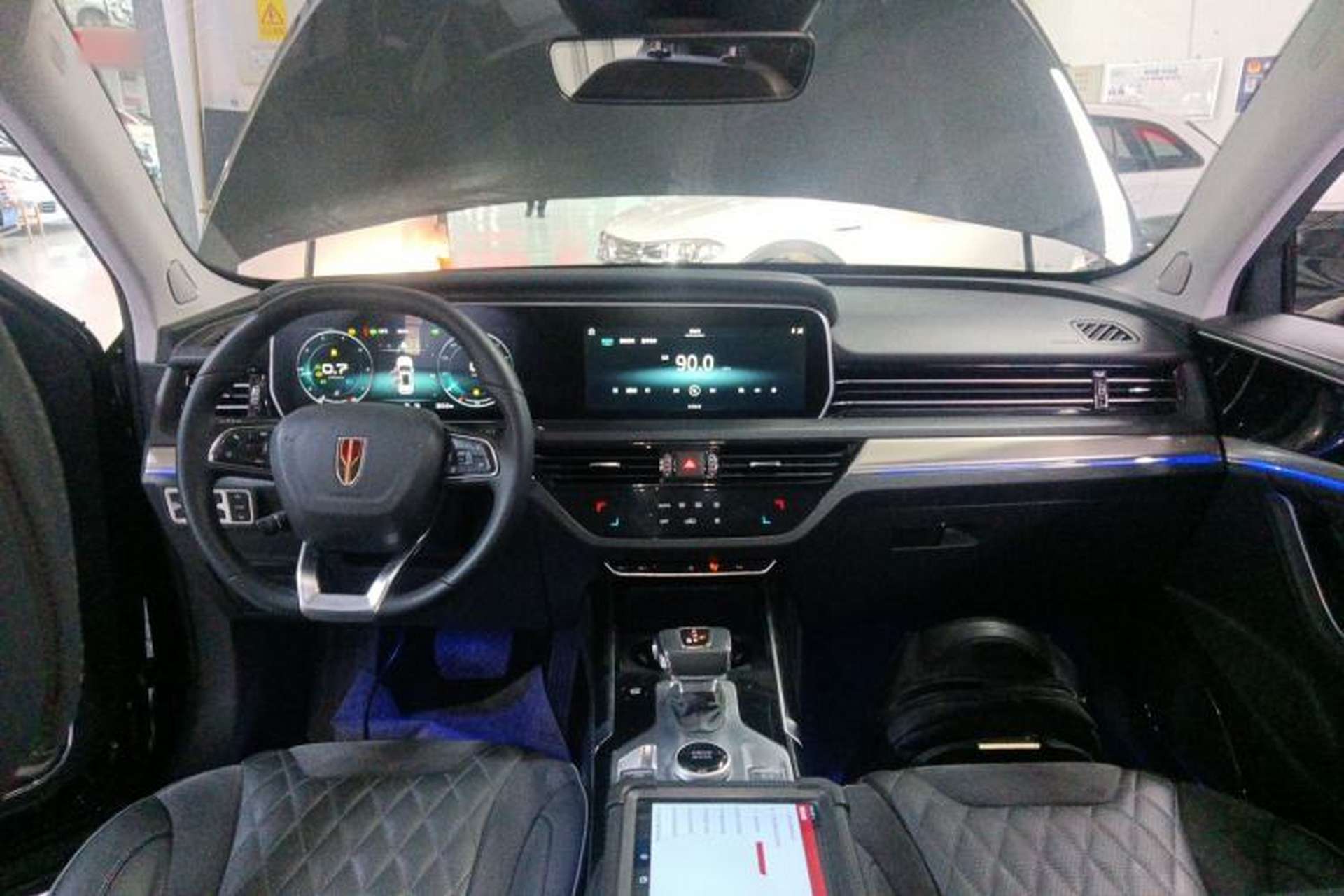 Used Hongqi HS5 2019 2.0T Smart Connect Flagship Edition Center Console