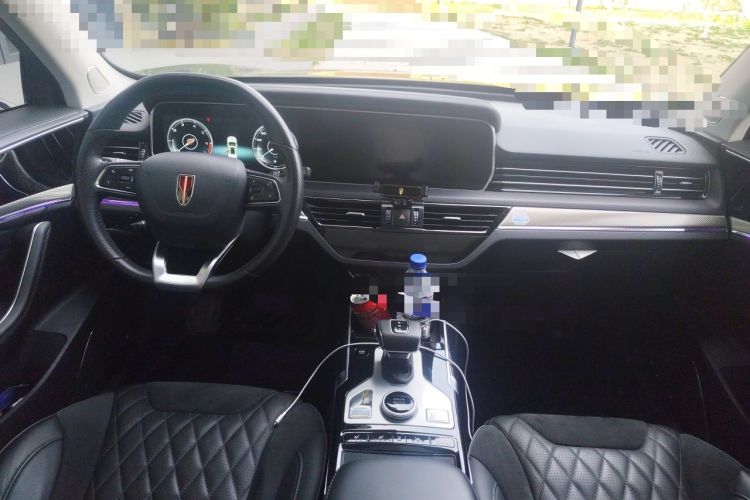 Used Hongqi HS5 2019 2.0T Smart Connect Flagship All-Wheel-Drive Version Center Console