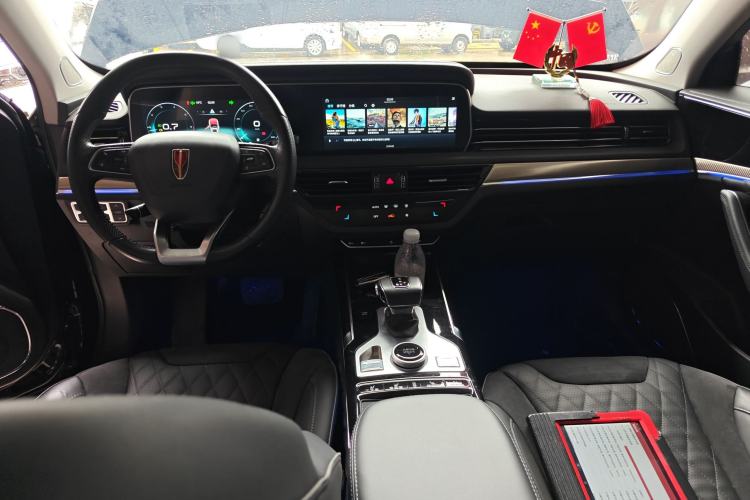 Used Hongqi HS5 2019 2.0T Smart Connect Flagship Edition Center Console