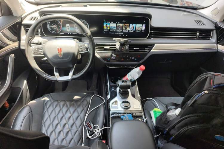 Used Hongqi HS5 2019 2.0T Smart Connect Flagship Edition Center Console