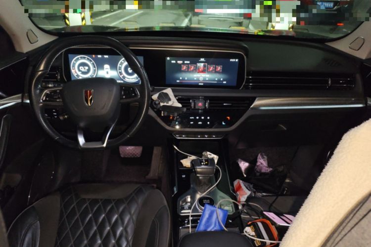 Used Hongqi HS5 2019 2.0T Smart Connect Flagship Edition Center Console