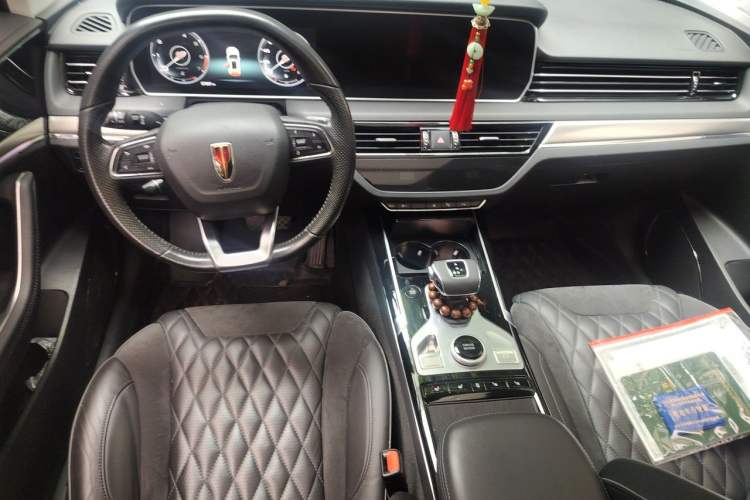 Used Hongqi HS5 2019 2.0T Smart Connect Flagship Edition Center Console