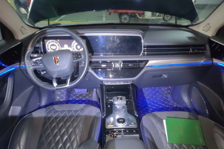 Used Hongqi HS5 2019 2.0T Smart Connect Flagship All-Wheel-Drive Version Center Console
