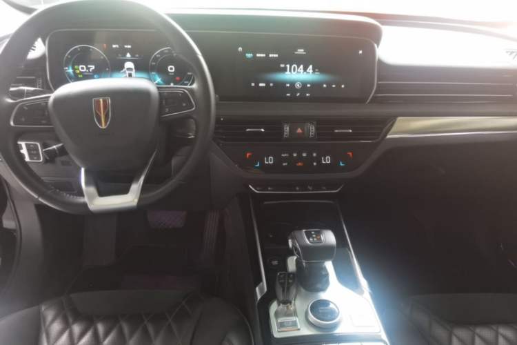 Used Hongqi HS5 2019 2.0T Smart Connect Flagship Edition Center Console