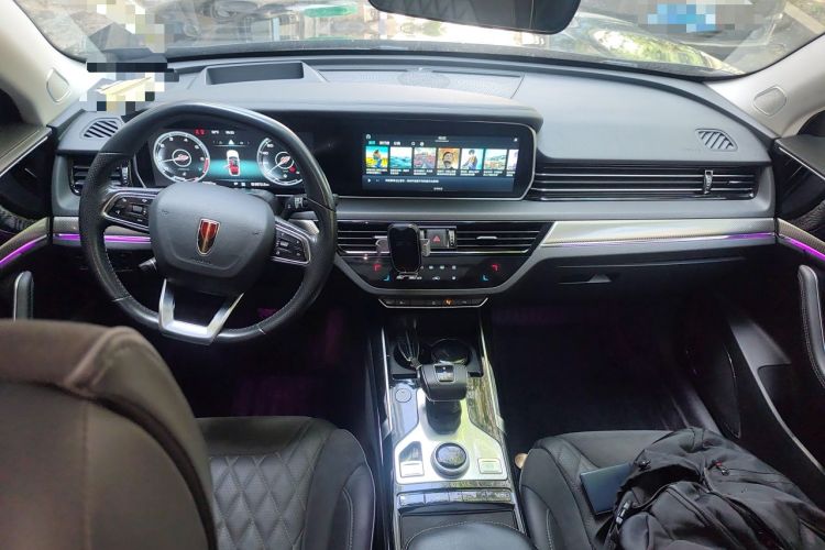 Used Hongqi HS5 2019 2.0T Smart Connect Flagship All-Wheel-Drive Version Center Console