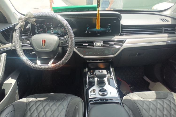 Used Hongqi HS5 2019 2.0T Smart Connect Flagship Edition Center Console