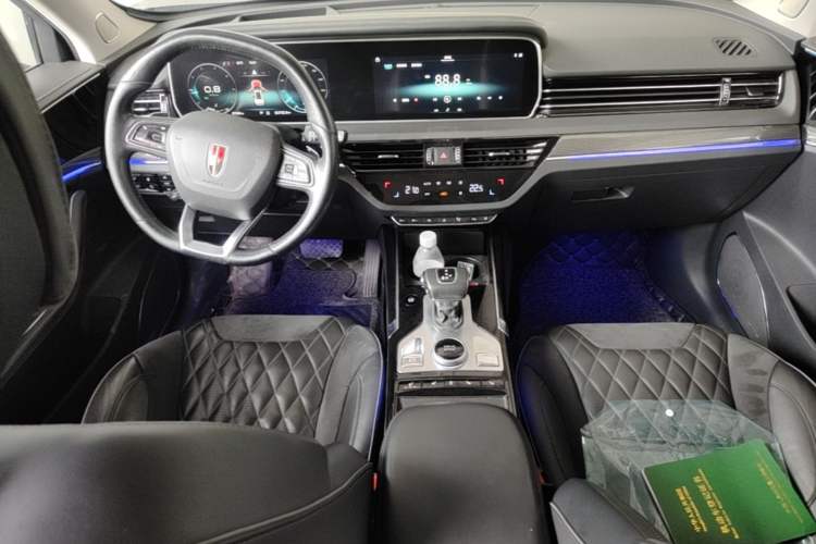 Used Hongqi HS5 2019 2.0T Smart Connect Flagship All-Wheel-Drive Version Center Console