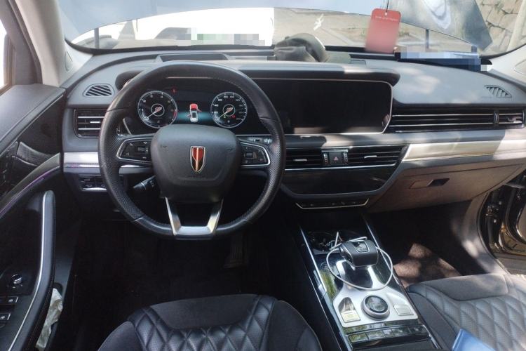 Used Hongqi HS5 2019 2.0T Smart Connect Flagship All-Wheel-Drive Version Center Console