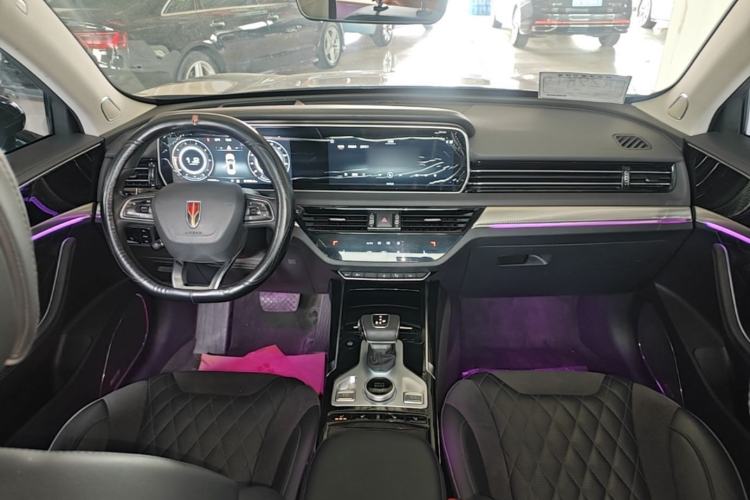 Used Hongqi HS5 2019 2.0T Smart Connect Flagship All-Wheel-Drive Version Center Console