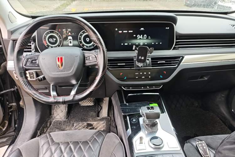 Used Hongqi HS5 2019 2.0T Smart Connect Flagship Edition Center Console