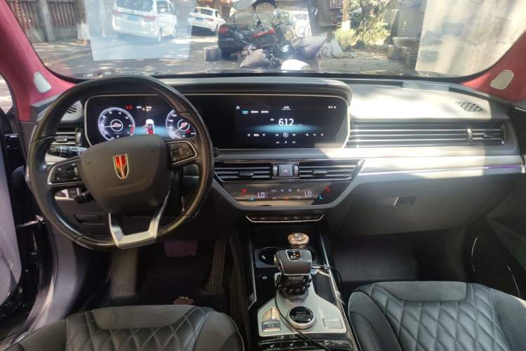 Used Hongqi HS5 2019 2.0T Smart Connect Flagship Edition Center Console