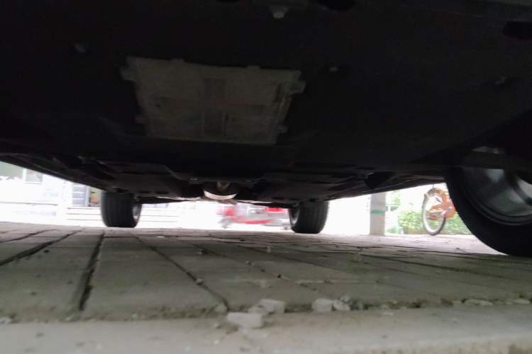 Used Hongqi HS5 2019 2.0T Smart Connect Flagship All-Wheel-Drive Version Chassis Front